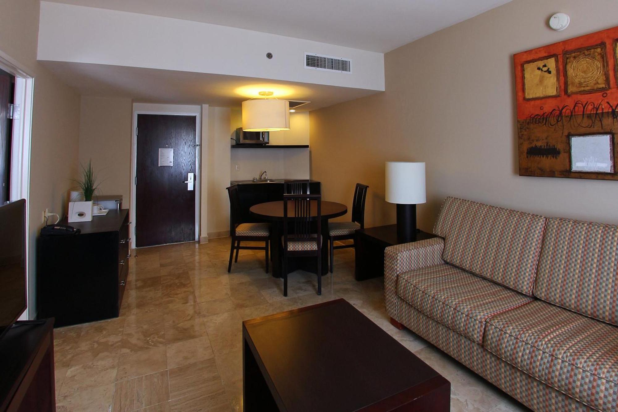 Fiesta Inn Coatzacoalcos Buitenkant foto
