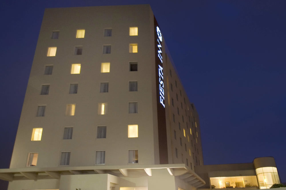 Fiesta Inn Coatzacoalcos Buitenkant foto